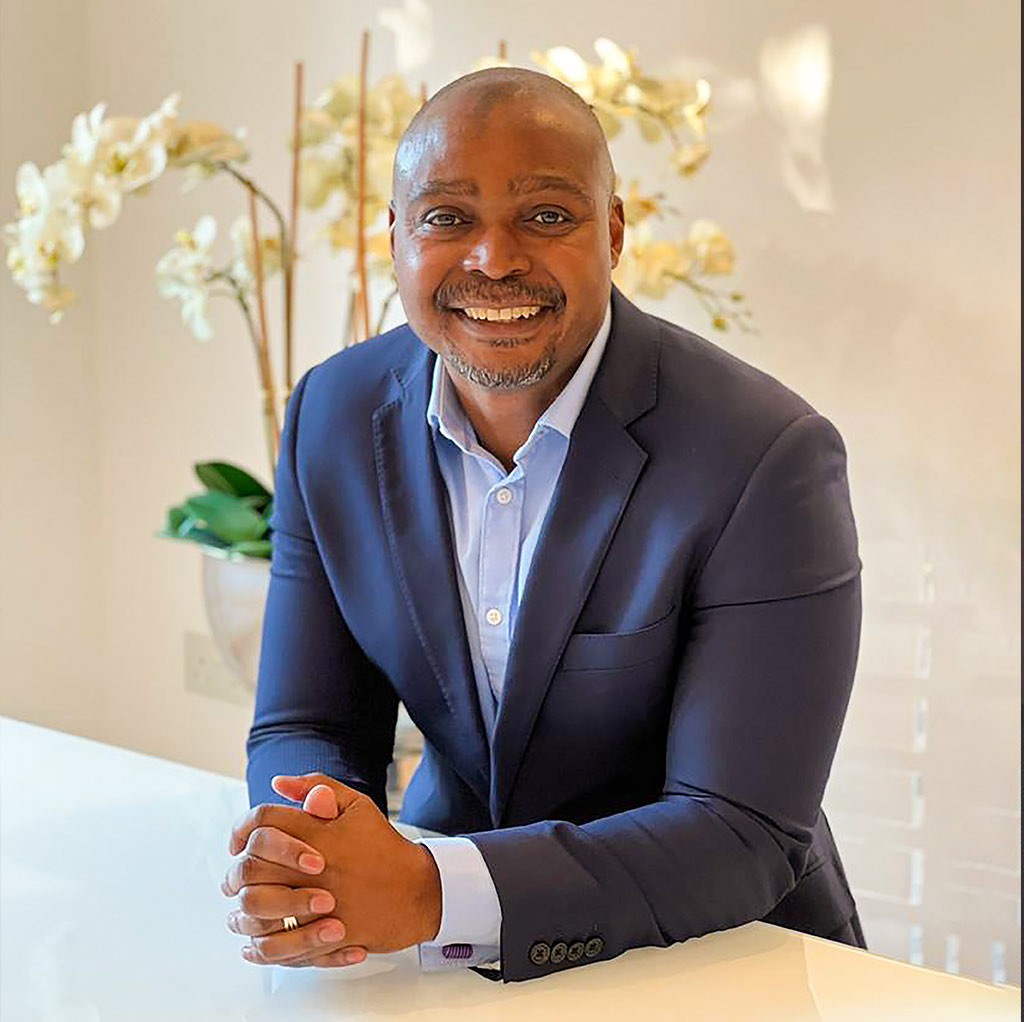 Darlington Mandivenga